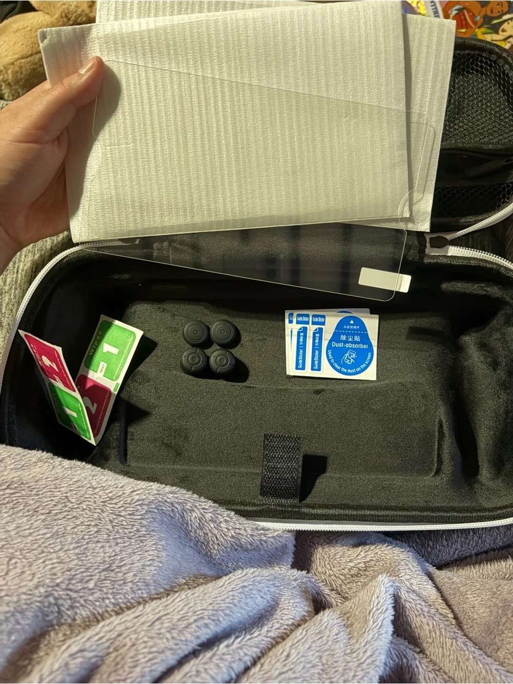 Playstation portal case with protection screen,thumb grips,and silicone case.